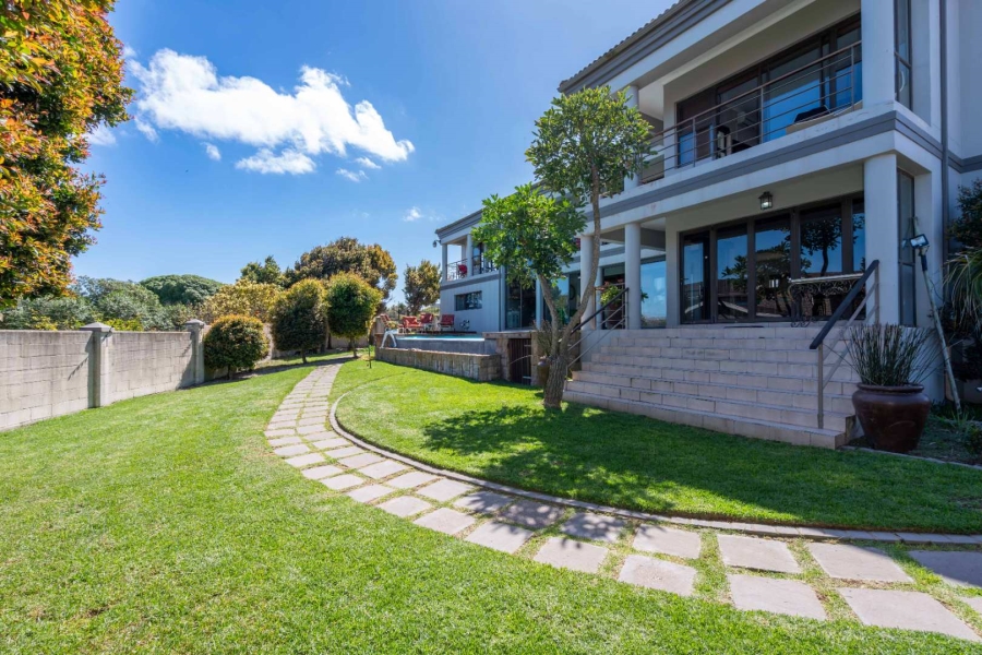 4 Bedroom Property for Sale in Myburgh Park Fase 2 Western Cape